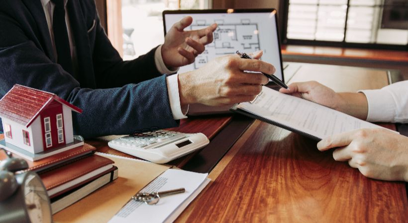 Someone with experience explaining a Google docs 